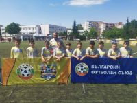 Достойно представяне на учениците от ОУ „Георги Кирков“ в училищния футболен турнир / Новини от Казанлък