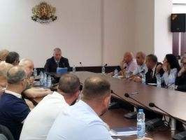 На заседание в Стара Загора бяха обсъдени мерките срещу пожарите в областта през летния период / Новини от Казанлък