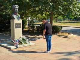 Казанлък отбеляза 189 години от рождението на Васил Левски 