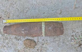 Военнослужещи от Сухопътните войски обезвредиха невзривен боеприпас, открит в село Средногорово