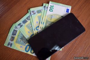 Задигнаха три телефона и 200 евро от ресторант в Казанлък / Новини от Казанлък