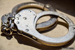 По искане на Районна прокуратура-Стара Загора съдът задържа обвиняем за кражба на вещи от къща в Дъбово 