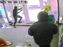 Крадец задигна стоки за 200 евро от супермаркет в Казанлък / Новини от Казанлък
