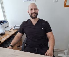 Офталмологът д-р Пламен Мирчев вече преглежда пациенти в ДКЦ „Районна поликлиника Казанлък“ / Новини от Казанлък