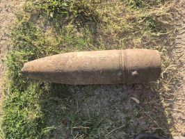 Военнослужещи от Сухопътните войски унищожиха невзривен боеприпас, открит в село Средногорово  / Новини от Казанлък