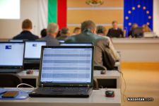Оспорени решения на Общински съвет-Казанлък връщат съветниците в залата за извънредно заседание