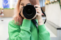 Казанлъшка фотографка реди дебютна изложба / Новини от Казанлък