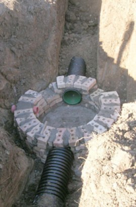 Обсъждаха проблемите с канализацията на квартал „Христо Ботев” / Новини от Казанлък