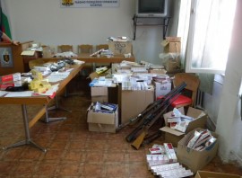 Над 9500 кутии цигари без бандерол са иззети при акция на РПУ – Казанлък.   / Новини от Казанлък