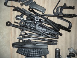 Министър Цветан Цветанов за арсенала, намерен при 