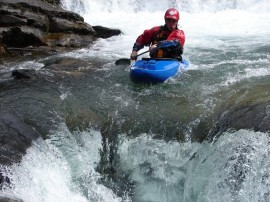 Казанлъчани - лидери в екстремния рафтинг  / Новини от Казанлък