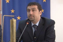 Общинският съвет поздравява учениците, учителите, директорите и родителите с настъпващата нова учебна година  / Новини от Казанлък