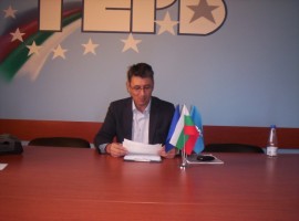 ГЕРБ: Твърдо без коледни премии и заплати тази година / Новини от Казанлък