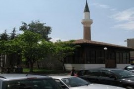 Скандали и бунтове в казанлъшката джамия / Новини от Казанлък