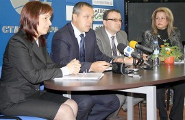 Представители на областната управа се срещнаха с жителите на с. Крън, което очаква да стане град  / Новини от Казанлък