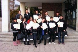 Ученици от ПГ по транспорт в Казанлък придобиха Европейски сертификат за мобилност  / Новини от Казанлък