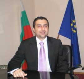 Самарски ще печели на 1-ви тур. БСП без кандидати за кметове в знакови села / Новини от Казанлък