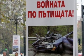 Млад мъж загина след катастрофа, друг бере душа / Новини от Казанлък