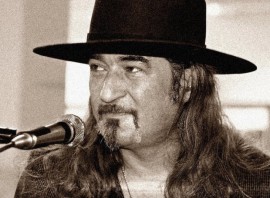 Внезапно почина рок легендата на Казанлък - Вальо Вучков / Новини от Казанлък