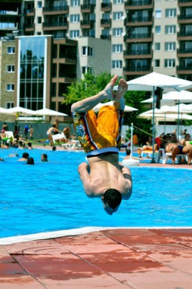 Три поощрителни награди за участниците в конкурса на „Би Би Си Кейбъл”  / Новини от Казанлък