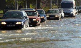 Огромна В и К авария потопи източния край на Казанлък / Новини от Казанлък