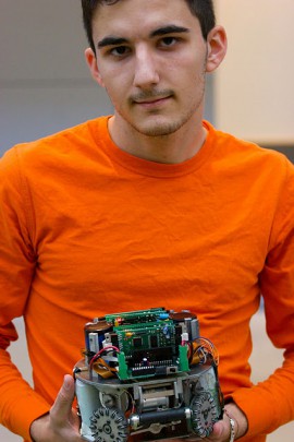 Казанлъчанин сред най- младите учени на Северна Америка / Новини от Казанлък