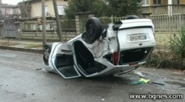 Втора катастрофа стана в Казанлък в късния следобед днес, няма сериозно пострадали (с видео) / Новини от Казанлък