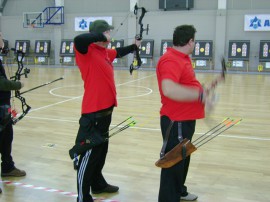 Стрелците ни с лък донесоха медал в Казанлък от Държавното 