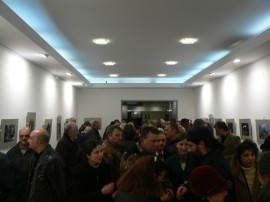 Монах от Атон пристигна в Казанлък за откриване на фото изложба 