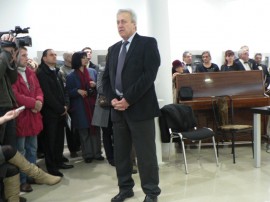 Монах от Атон пристигна в Казанлък за откриване на фото изложба 