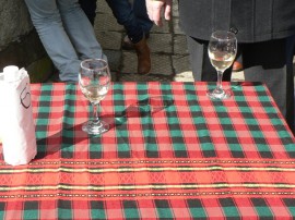 Вина от региона се надпреварваха днес в парк 