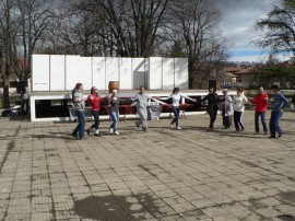 Вина от региона се надпреварваха днес в парк 