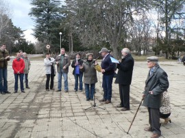 Вина от региона се надпреварваха днес в парк 