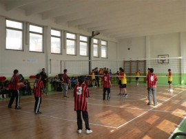 Днес стартира ученическото по волейбол