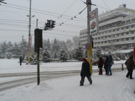 Малък Сечко  си тръгва и остави на Баба Марта снежна покривка / Новини от Казанлък