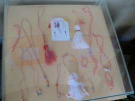 Доброволци от други страни присъстваха на изложба на мартеници