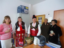 В Мъглиж закичиха администрацията на Общината / Новини от Казанлък