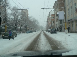 540 тона пясък трябва да се премахне от казанлъшките улици / Новини от Казанлък