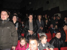 2752 лева бяха събрани на празничния  благотворителен  концерт в Казанлък