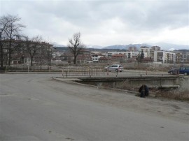 Бездомник умря под мост в Казанлък