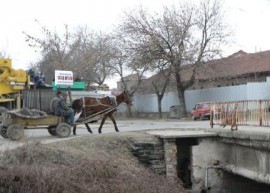 Бездомник умря под мост в Казанлък / Новини от Казанлък