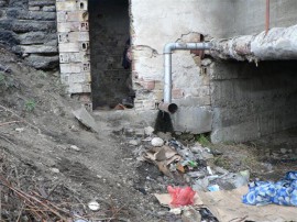 Бездомник умря под мост в Казанлък