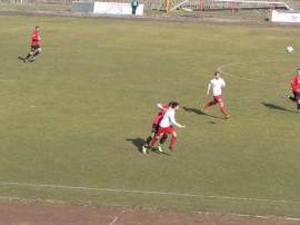 Розите загубиха без да отправят удар към вратата