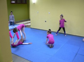 Художествената гимнастика в Казанлък стана на 1 година