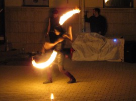 С шествие отбелязаха пускането на обществени чешми с бутон за пестене на водата