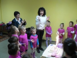 Художествената гимнастика в Казанлък стана на 1 година / Новини от Казанлък