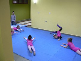 Художествената гимнастика в Казанлък стана на 1 година