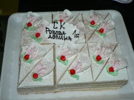 Художествената гимнастика в Казанлък стана на 1 година