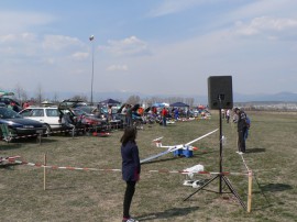 Над 100 състезатели откриха сезона в авиомоделизма на летището в Овощник