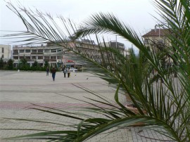 Центърът на Казанлък отново придоби екзотично излъчване